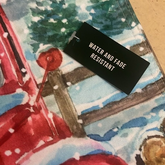 Arctic Holiday Christmas Red Truck Placemats Set of 4 Easy Care 16x16 NWT - Picture 2 of 6